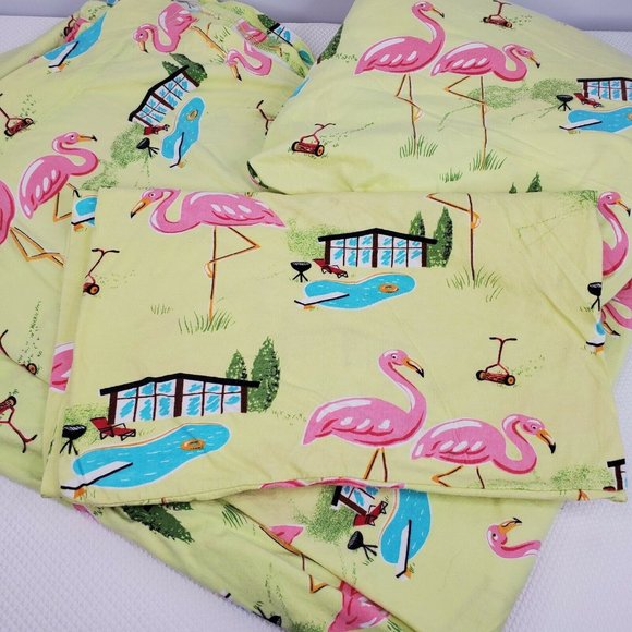 Nick & Nora Other - Nick & Nora Twin Sheet Set Poolside Flamingo Pool
